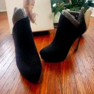 Jessica Simpson JS-Raxen platform booties in black suede